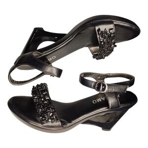 Andiamo Carrie Slingback Sandals Women 9.5M Black Synthetic Studded Buckle Strap